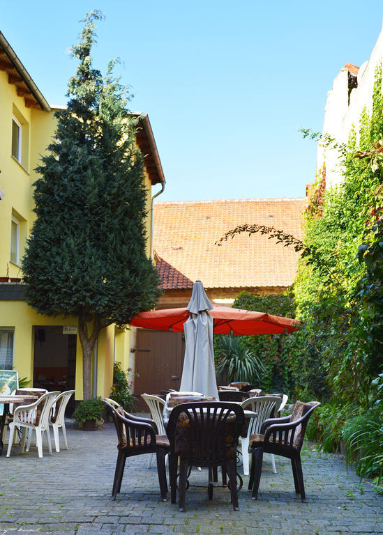 Pension Damkoehler Thale Ot Westerhausen Hotel Exterior photo